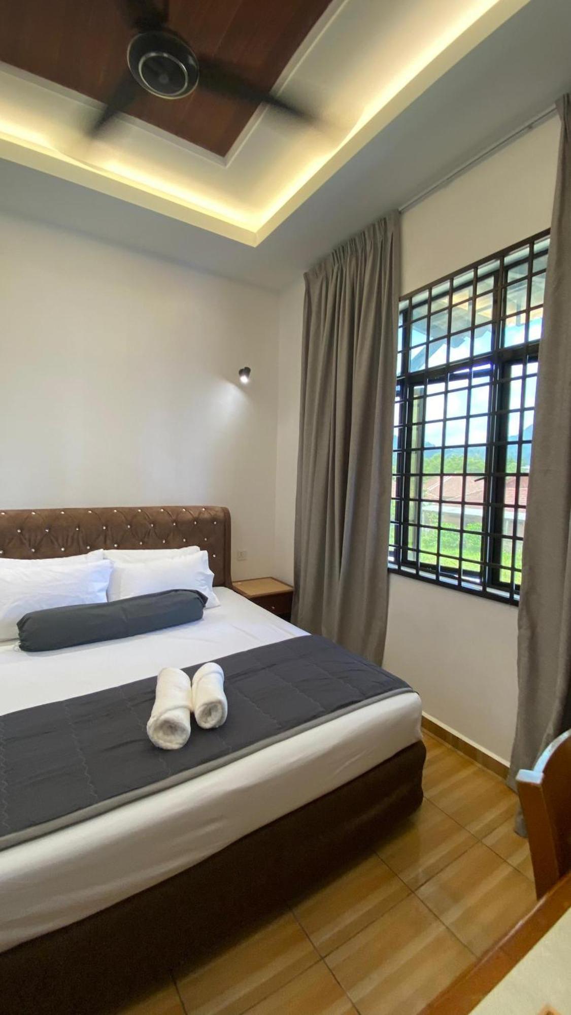 Eleven25 Roomstay Дунгун Экстерьер фото
