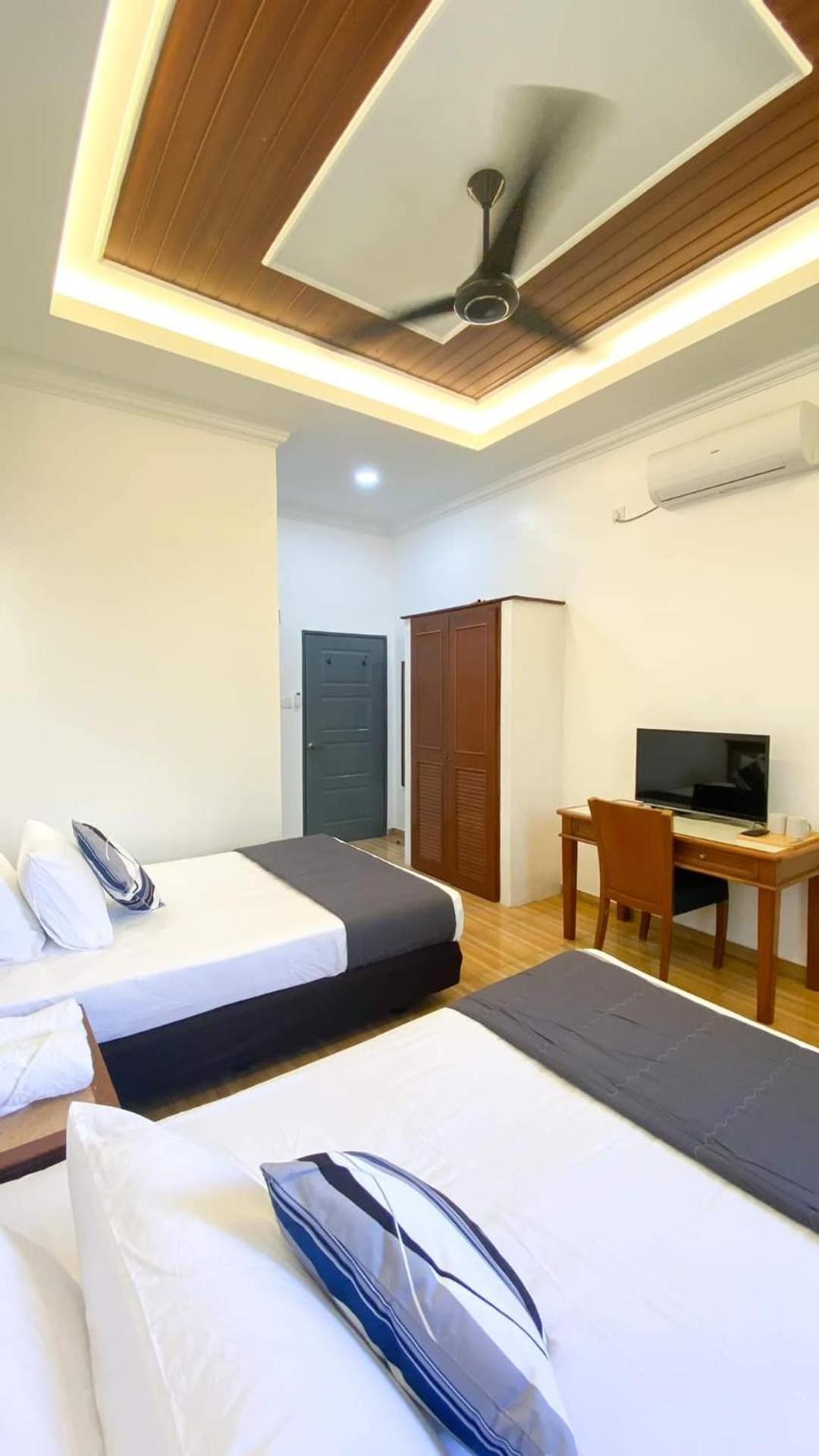 Eleven25 Roomstay Дунгун Экстерьер фото