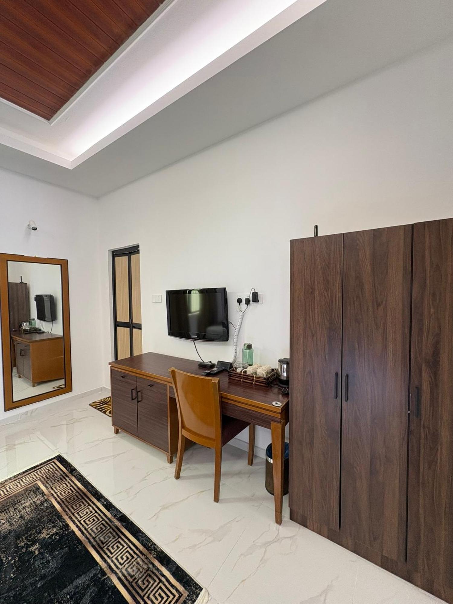 Eleven25 Roomstay Дунгун Экстерьер фото